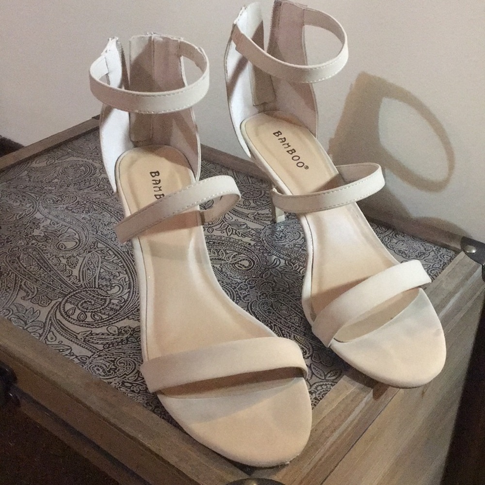 Short nude heels. Bamboo Harleen